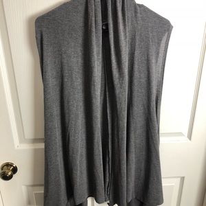 Gray Sleeveless Shrug Vest